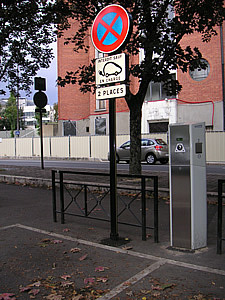 Borne de recharge pour v�hicule �lectrique